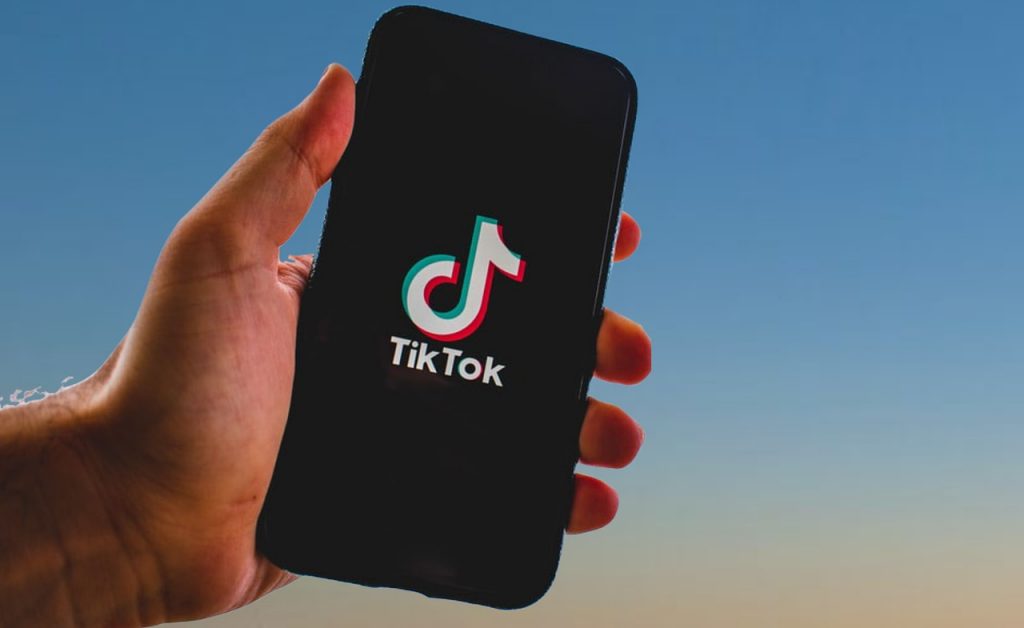 tiktok tik tok app smartphone 5390055